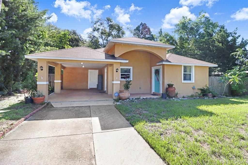1131 DOGWOOD AVENUE, Tampa, FL 33613