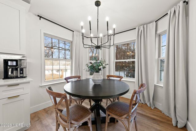 117 Bowline Road, Manahawkin, NJ 08050