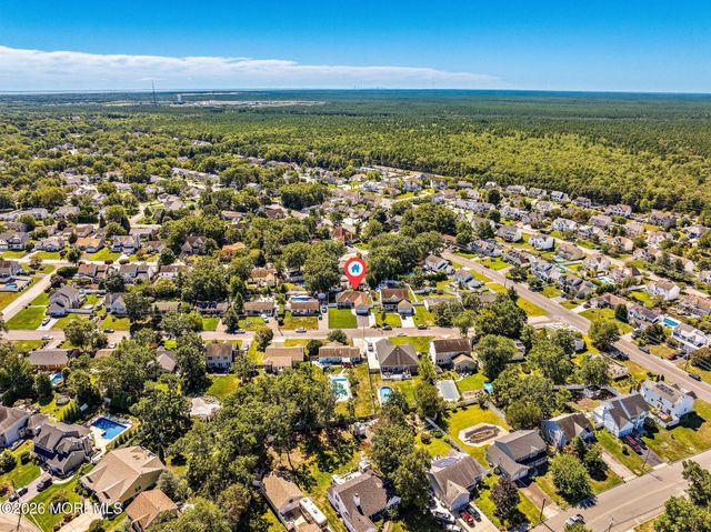 117 Bowline Road, Manahawkin, NJ 08050