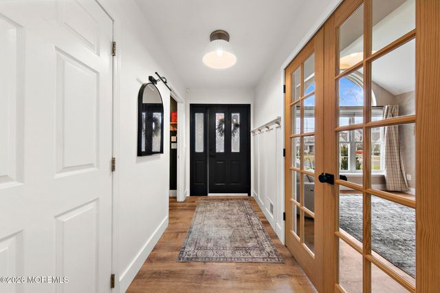 117 Bowline Road, Manahawkin, NJ 08050