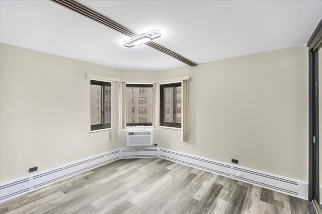 7337 S South Shore Drive 902, Chicago, IL 60649