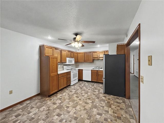 6124 Ash Court, Raytown, MO 64133