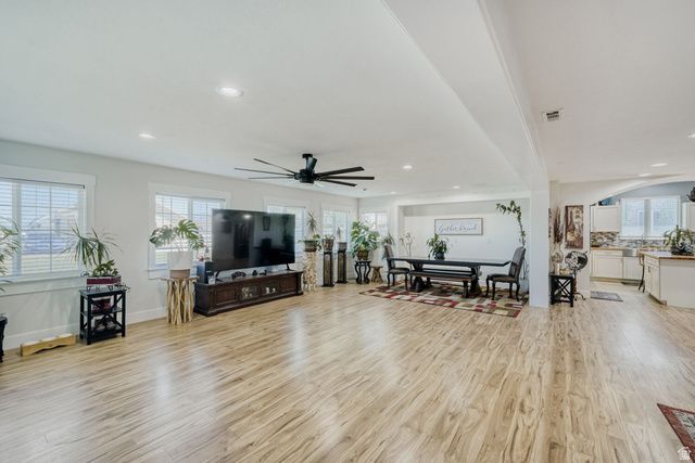 5182 W 5725 S, Hooper, UT 84315