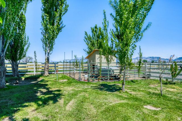 5182 W 5725 S, Hooper, UT 84315