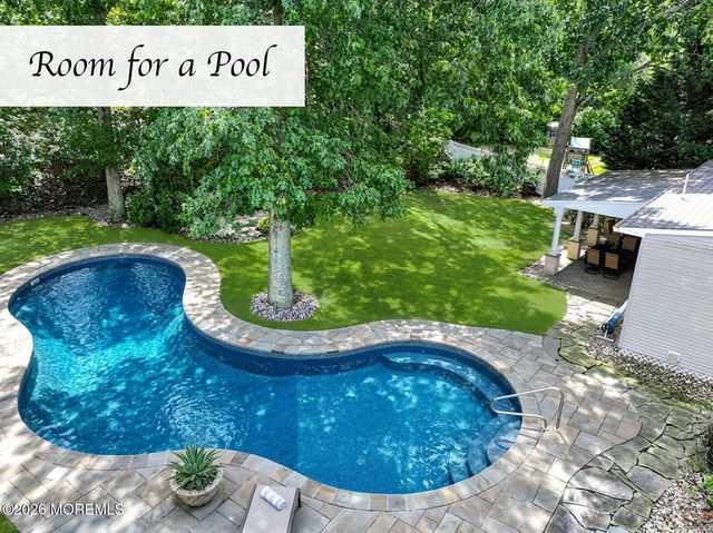 2102 Red Gate Road, Wall, NJ 07719