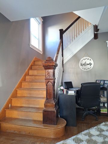 83 Chestnut Street, Gardner, MA 01440