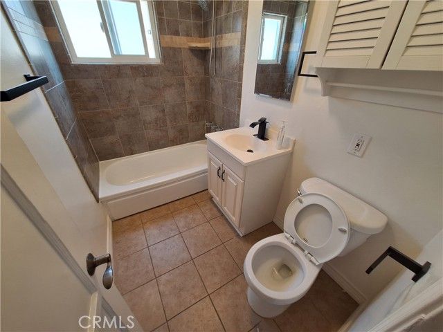 828 N Lucia Avenue A, Redondo Beach, CA 90277