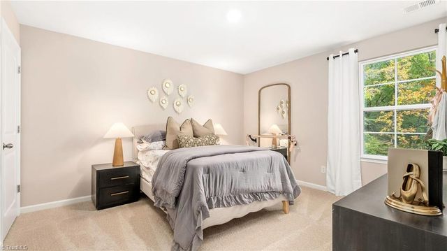 4727 Mount Hope Drive, Winston-salem, NC 27107