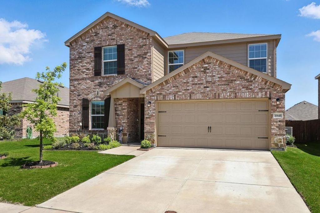 1945 Huisache Street, Royse City, TX 75189