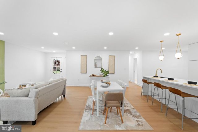 1018 BOSLEY RD, Cockeysville, MD 21030