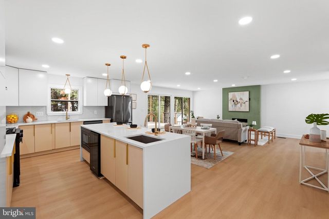 1018 BOSLEY RD, Cockeysville, MD 21030