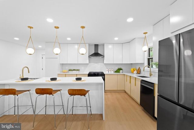 1018 BOSLEY RD, Cockeysville, MD 21030