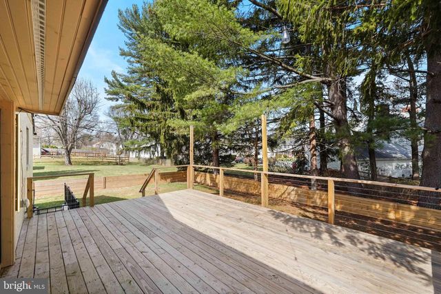 1018 BOSLEY RD, Cockeysville, MD 21030