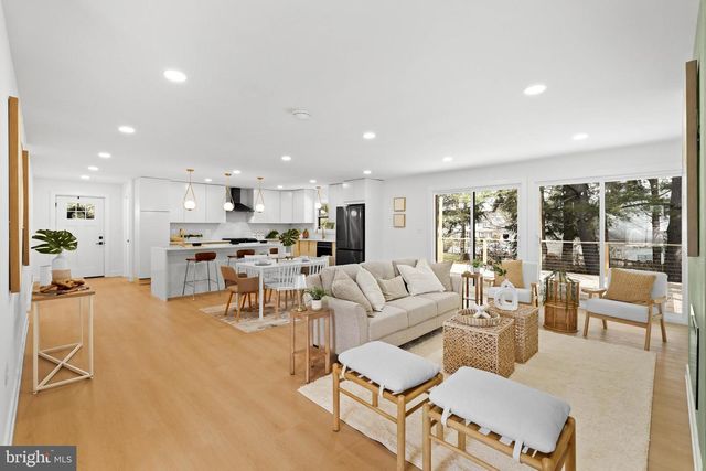 1018 BOSLEY RD, Cockeysville, MD 21030