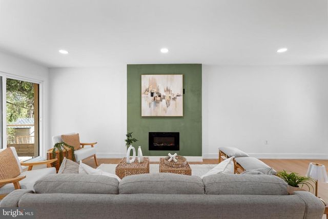 1018 BOSLEY RD, Cockeysville, MD 21030