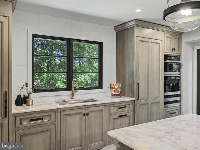 311 MILL RACE LN, Newtown, PA 18940