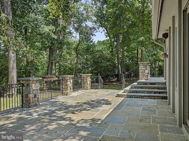 311 MILL RACE LN, Newtown, PA 18940
