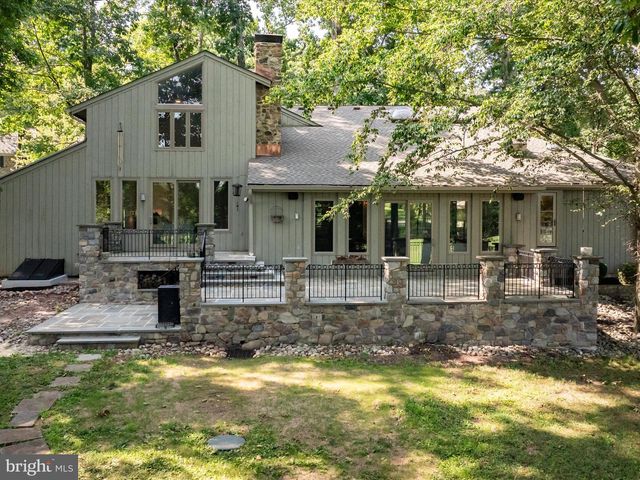 311 MILL RACE LN, Newtown, PA 18940