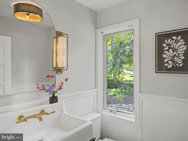 311 MILL RACE LN, Newtown, PA 18940