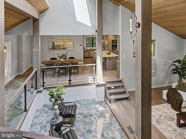 311 MILL RACE LN, Newtown, PA 18940