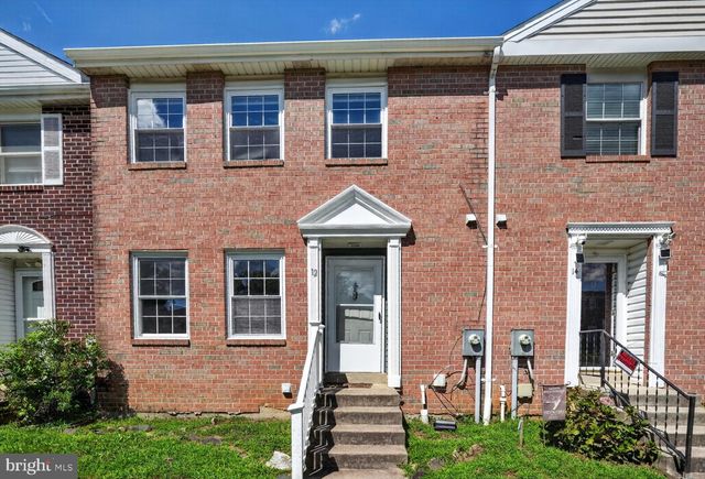 12 HALLVIEW CT, Nottingham, MD 21236