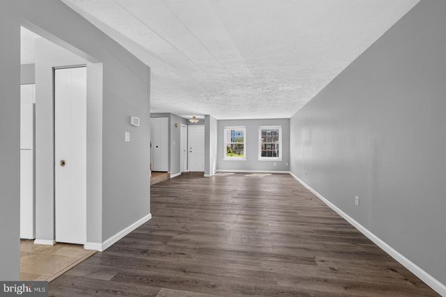 12 HALLVIEW CT, Nottingham, MD 21236