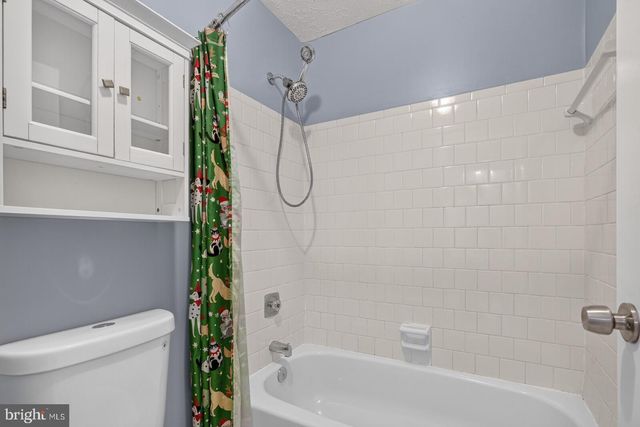12 HALLVIEW CT, Nottingham, MD 21236