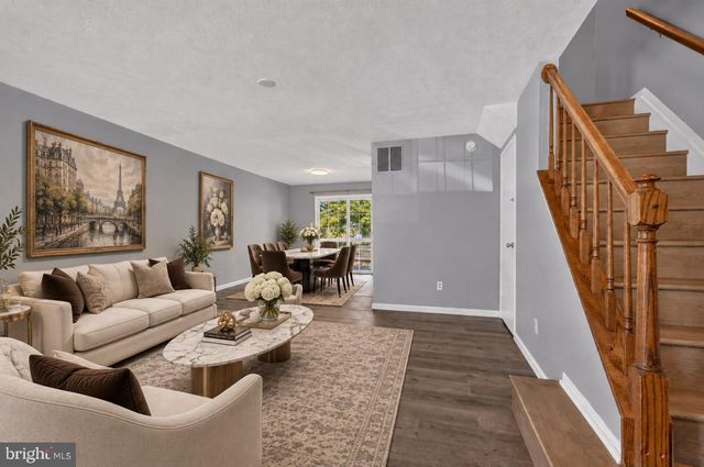 12 HALLVIEW CT, Nottingham, MD 21236