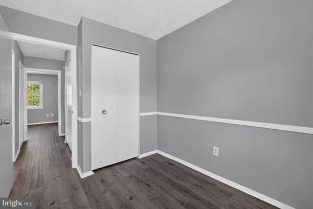 12 HALLVIEW CT, Nottingham, MD 21236