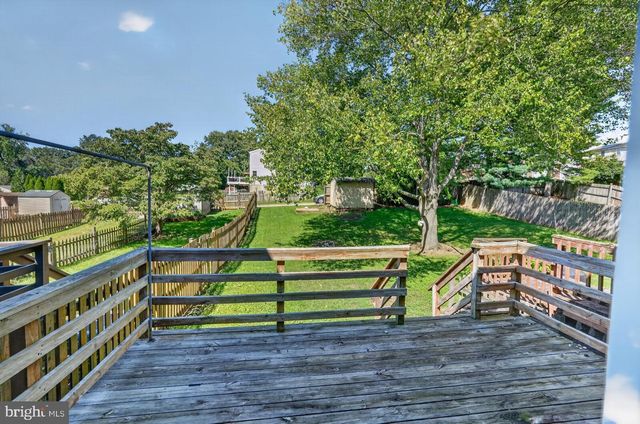 12 HALLVIEW CT, Nottingham, MD 21236