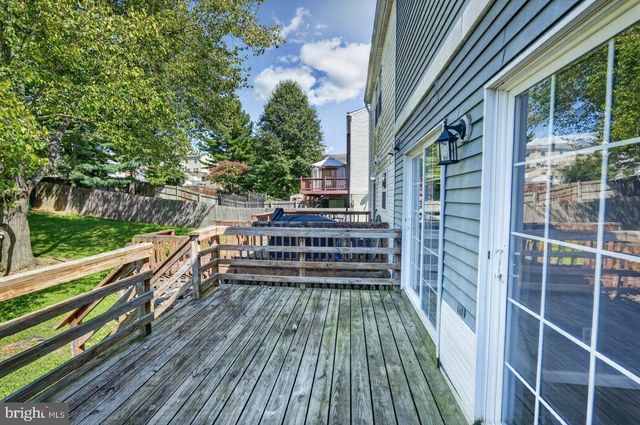 12 HALLVIEW CT, Nottingham, MD 21236