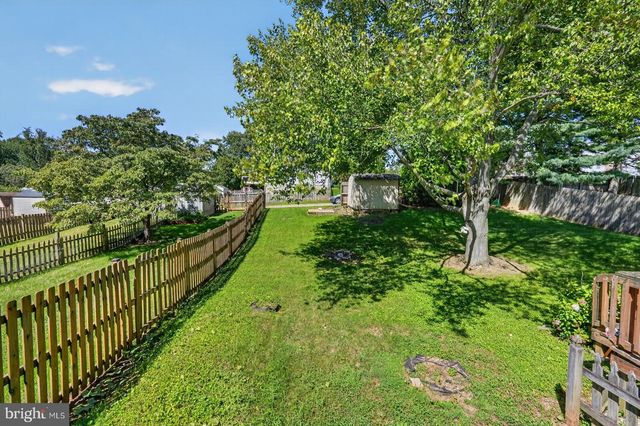 12 HALLVIEW CT, Nottingham, MD 21236