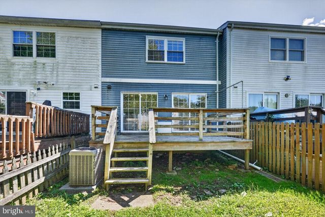 12 HALLVIEW CT, Nottingham, MD 21236