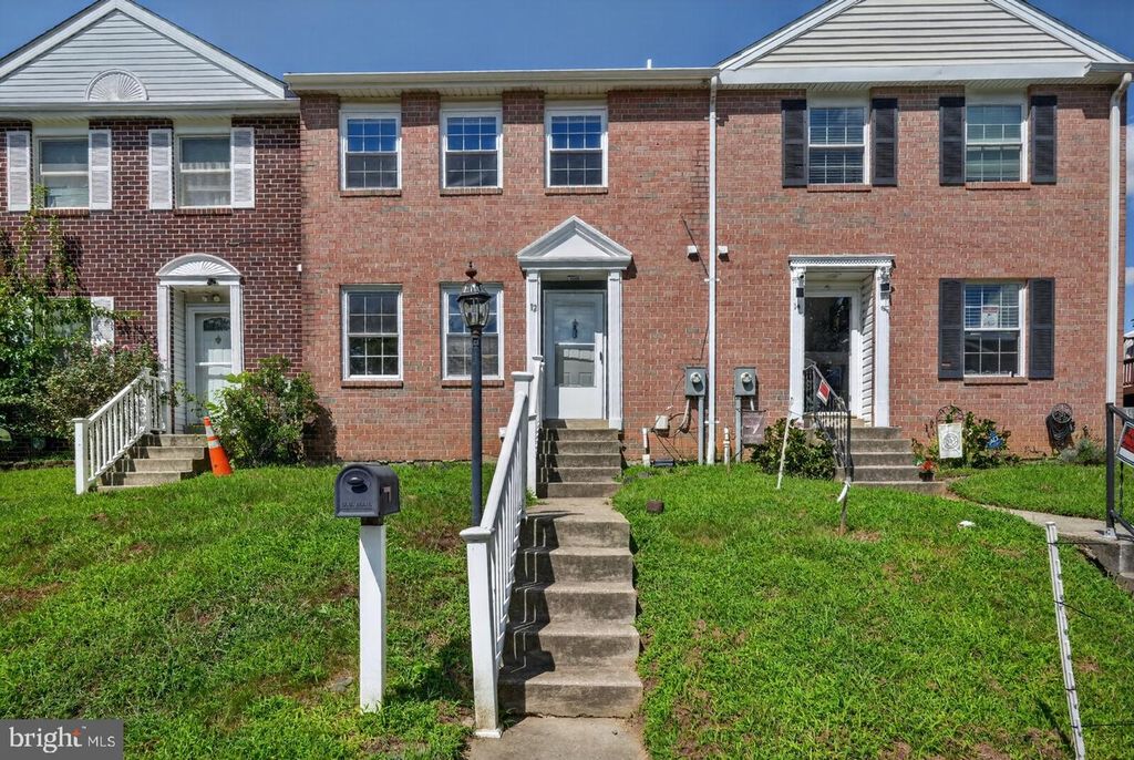 12 HALLVIEW CT, Nottingham, MD 21236