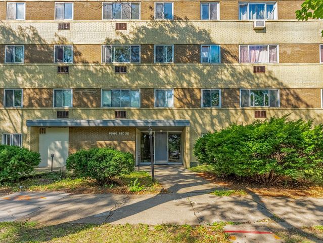 6500 N Ridge Boulevard 4E, Chicago, IL 60626