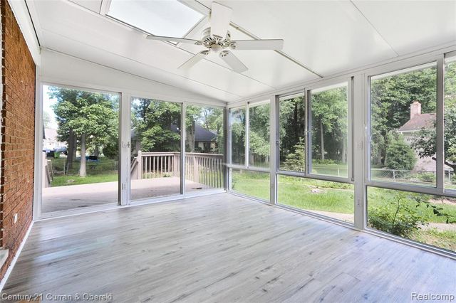 5994 Glen Eagles Drive, West Bloomfield, MI 48323