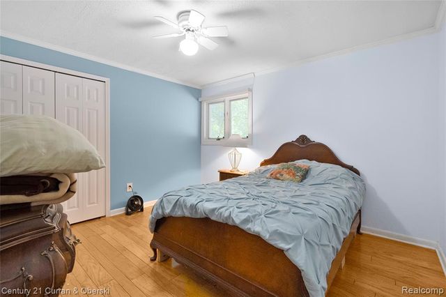 5994 Glen Eagles Drive, West Bloomfield, MI 48323