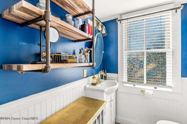 1654 Highland Avenue, Melbourne, FL 32935