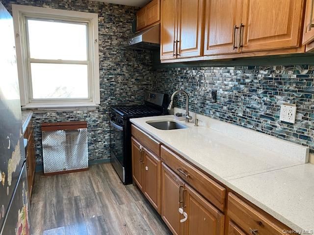 255-25 74th Avenue 2nd fl, Glen Oaks, NY 11004