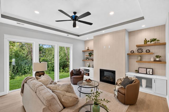 36 Lilah Lane, Tonka Bay, MN 55331