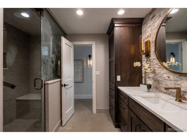 3276 Meadow View Rd, Evergreen, CO 80439
