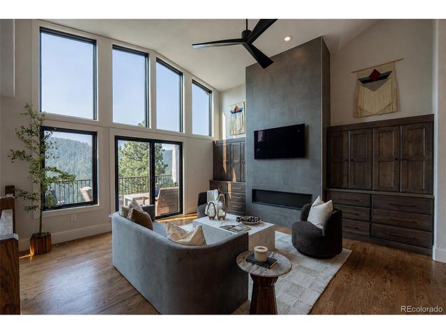 3276 Meadow View Rd, Evergreen, CO 80439
