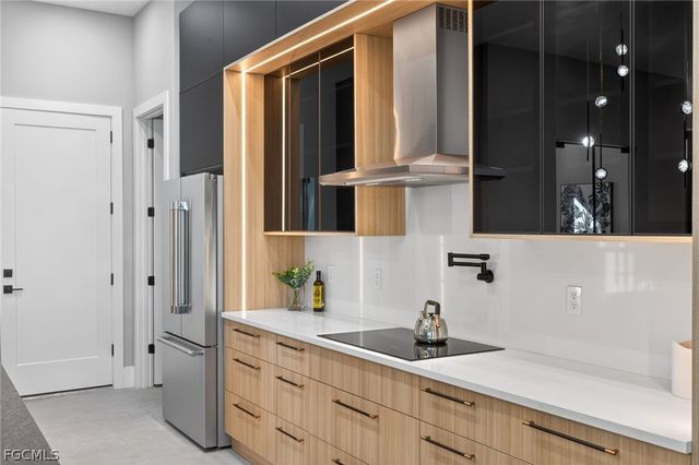 3130 SW 26th AVE, Cape Coral, FL 33914