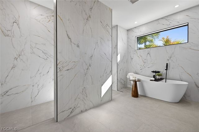 3130 SW 26th AVE, Cape Coral, FL 33914