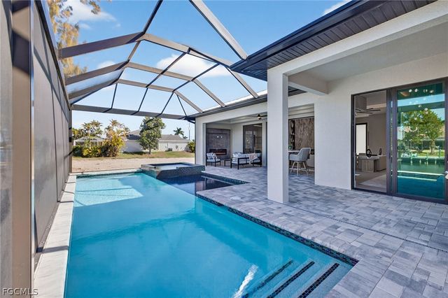 3130 SW 26th AVE, Cape Coral, FL 33914