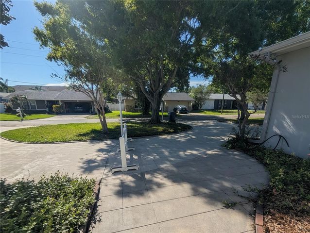 5041 MYRTLE LANE, Madeira Beach, FL 33708