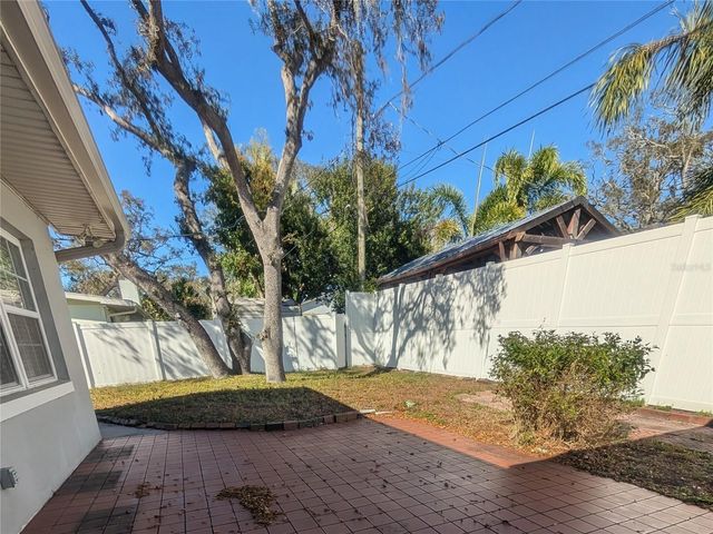 5041 MYRTLE LANE, Madeira Beach, FL 33708