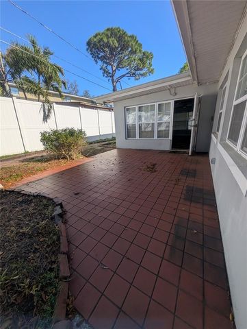 5041 MYRTLE LANE, Madeira Beach, FL 33708