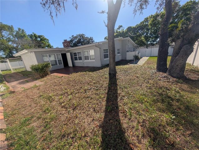 5041 MYRTLE LANE, Madeira Beach, FL 33708