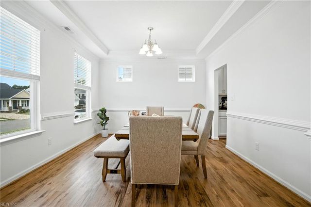 106 Cloverleaf DR, Suffolk, VA 23434
